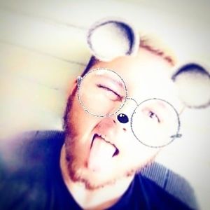 Meet your Posher, Chandler